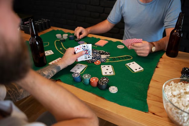 wayang79 live-dealer studio with professional HD cameras, dealer station, and multi-game table setup